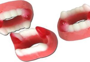 TROLLI DRACULA TÄNDER